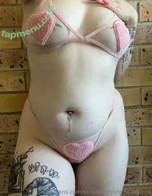 strawberryshortcakefree / strawberryshortcake nude photo #0014