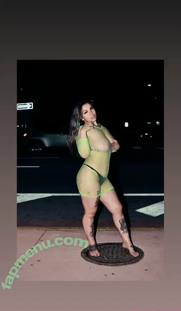 strawberryworld nude photo #0004 (strawberryworld_)