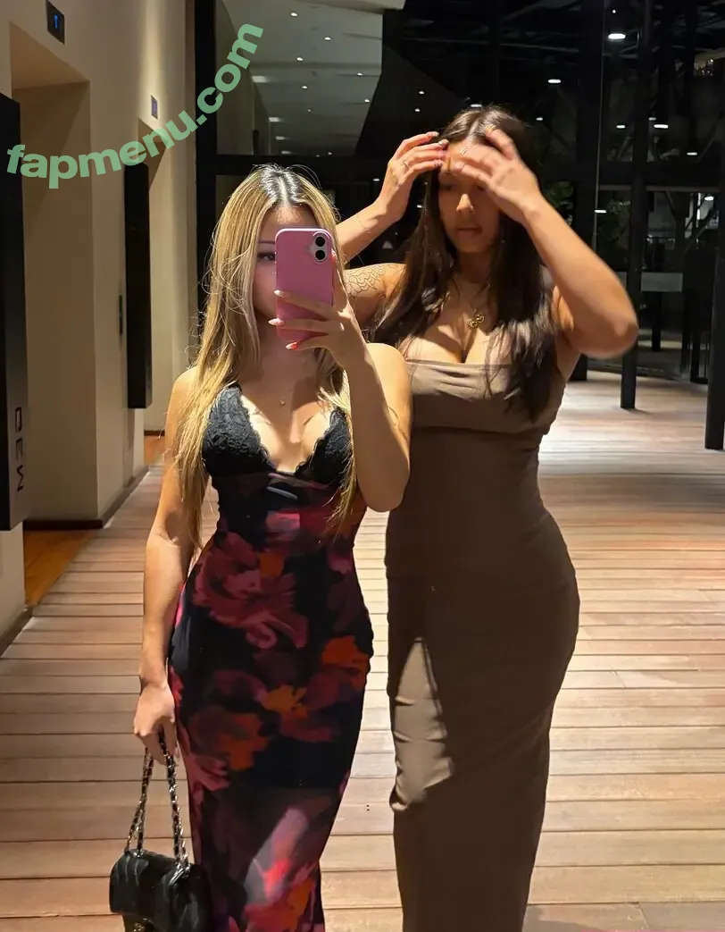 Strawbunnyloop nude photo #0053 (Lily Luen / lily.luen)