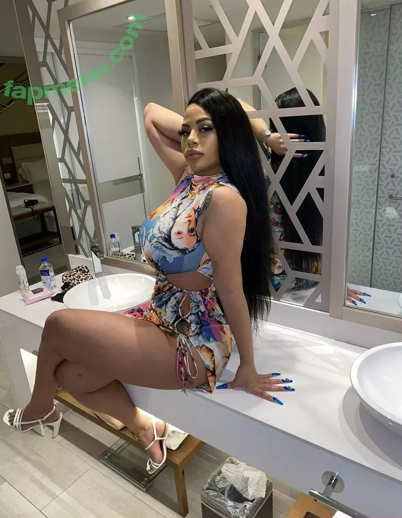 strellakat nude photo #0135 (strellakat04 / strellakatfan)