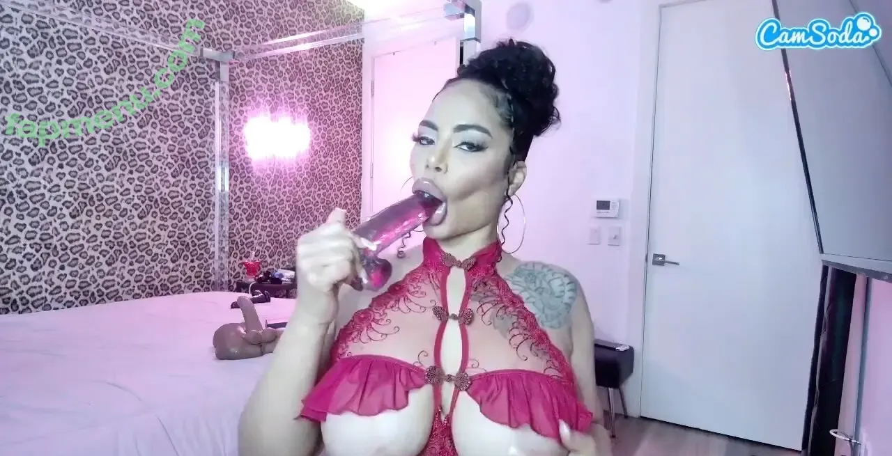 strellakat nude photo #0218 (strellakat04 / strellakatfan)