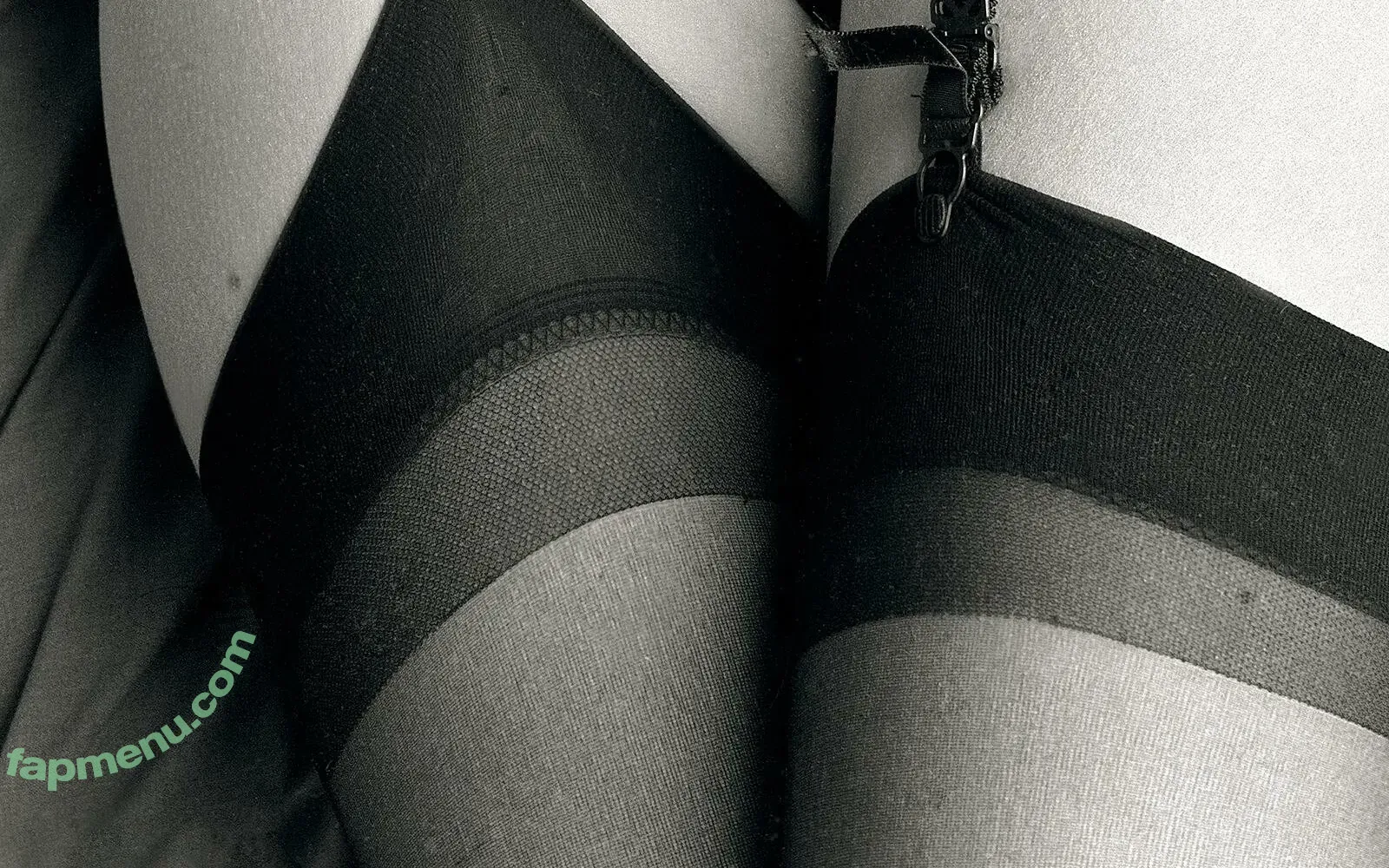 Stretch Master nude photo #0002 (Stretch Master)