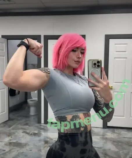 strongwaifu nude photo #0003 (strongwaifu)