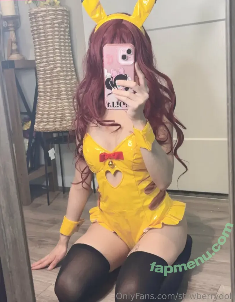 strwberrydoll nude photo #0072 (chxrrykyla / strwbrrydoll)