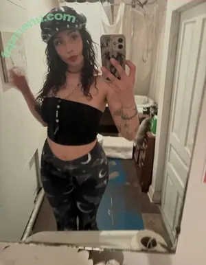 Strwbrrymulk / rosedontfckwitu / the.girl.with.freckles nude photo #0017