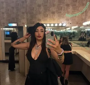 Strwbrrymulk / rosedontfckwitu / the.girl.with.freckles nude photo #0021