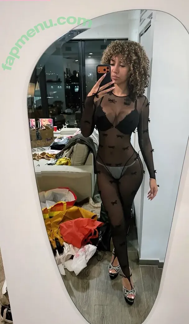 Stunna Sandy nude photo #0057 (stunnasandy)