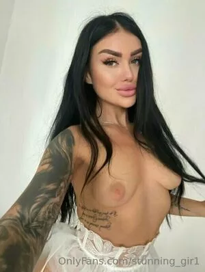 stunning_gir1 / __.stunning_girl.__ nude photo #0190