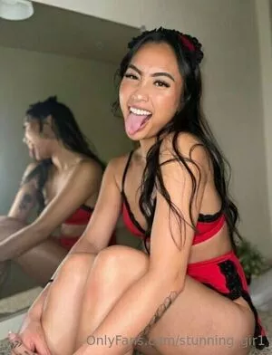 stunning_gir1 / __.stunning_girl.__ nude photo #0388