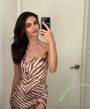  nude photo #0005