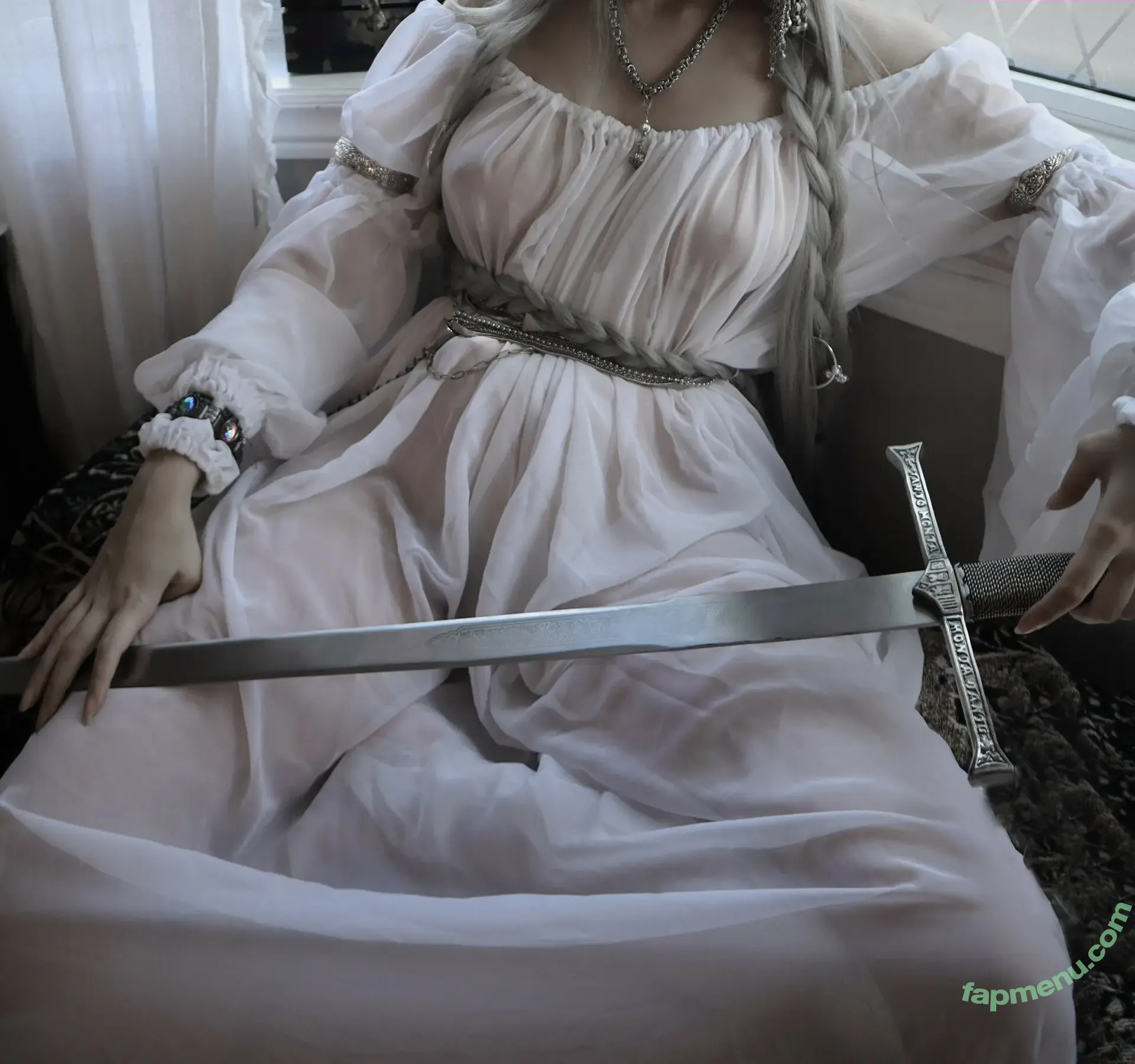 StyrlingElf nude photo #0271 (StyrlingElf)