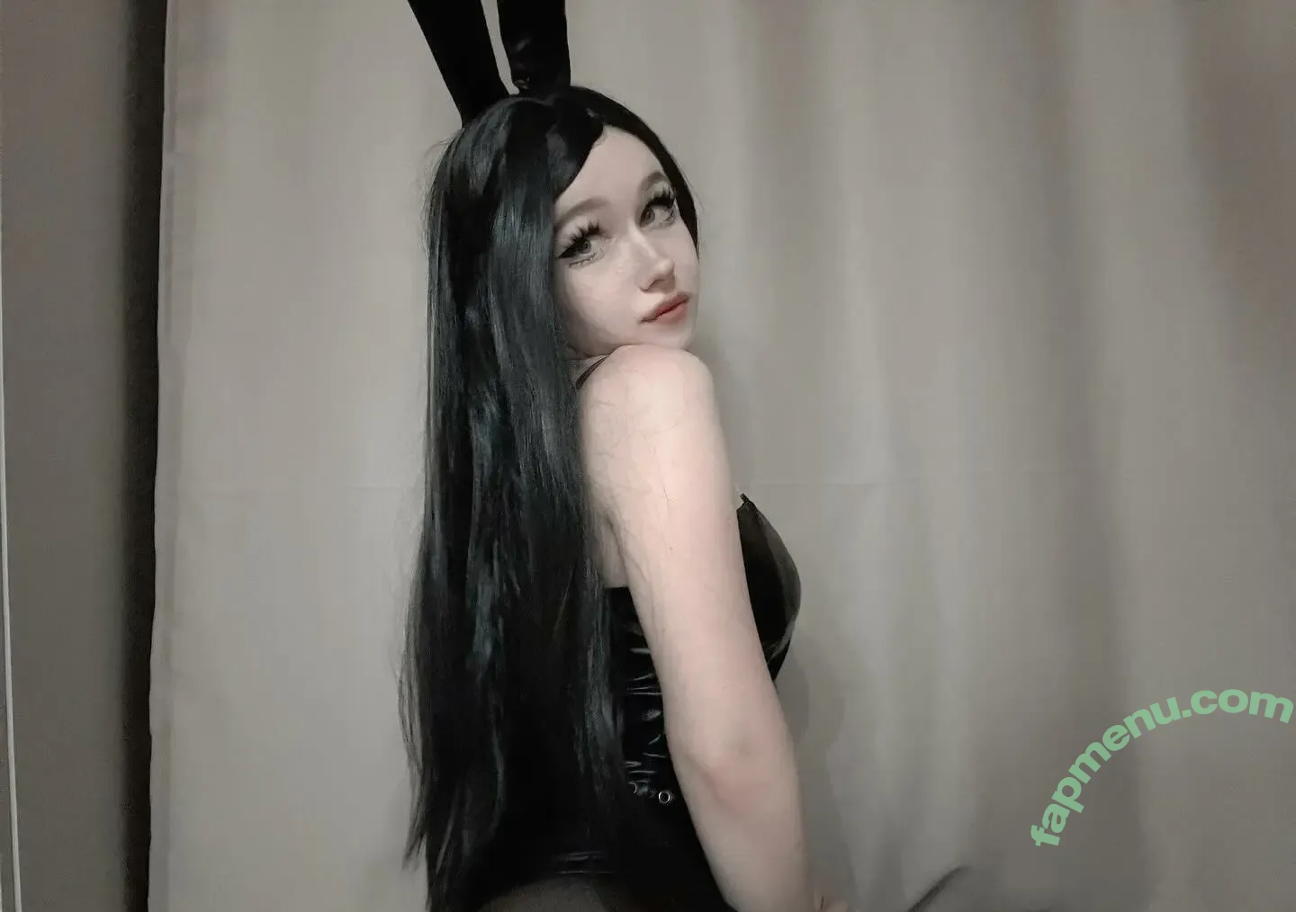 su_ga_r_ik nude photo #0016 (sugarsontop)