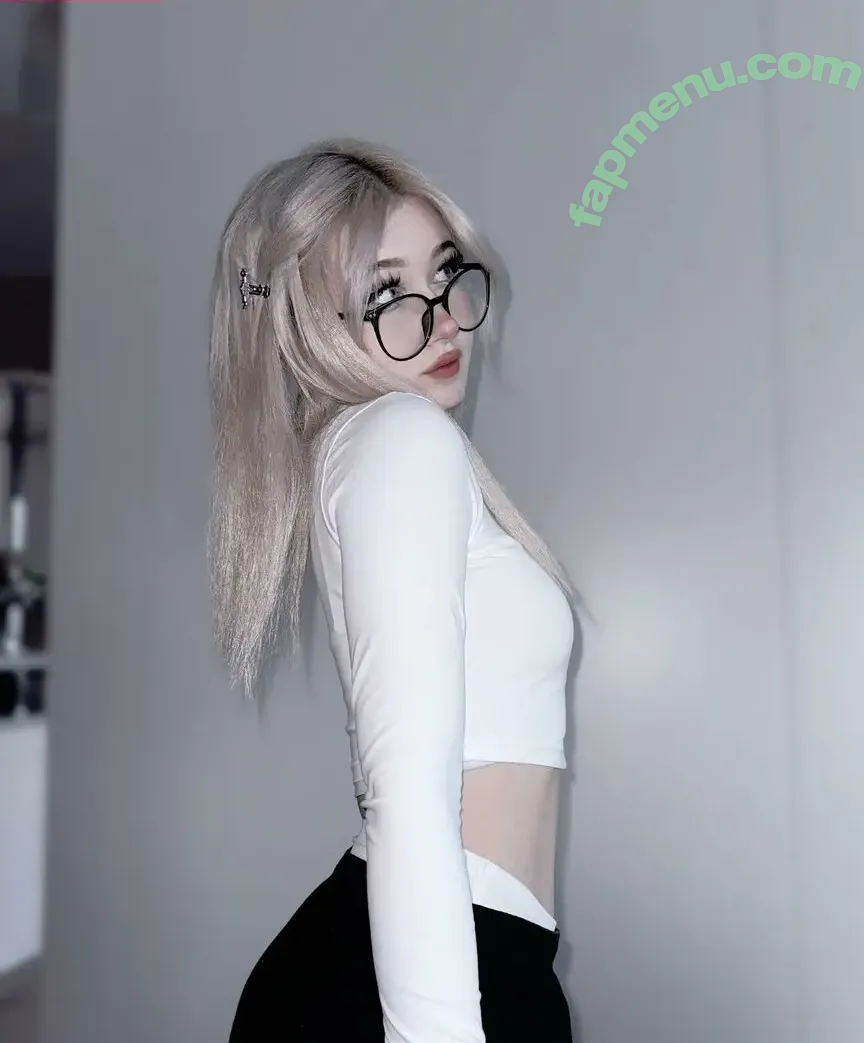 su_ga_r_ik nude photo #0059 (sugarsontop)