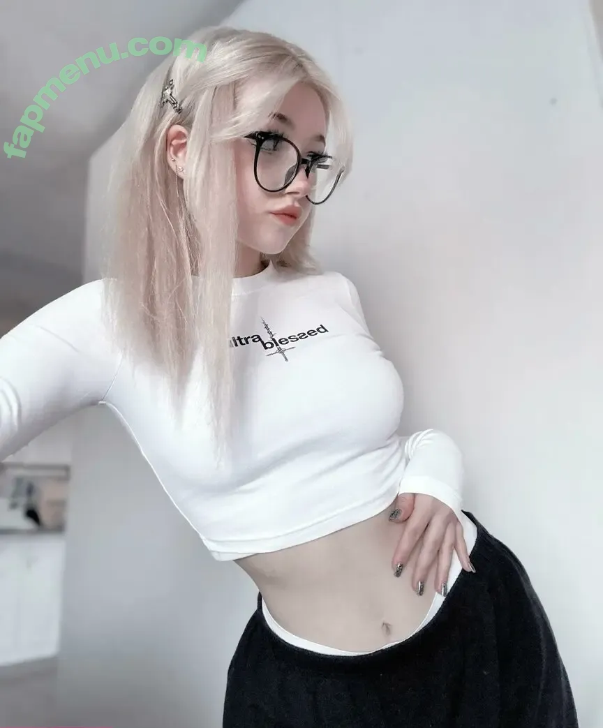 su_ga_r_ik nude photo #0061 (sugarsontop)
