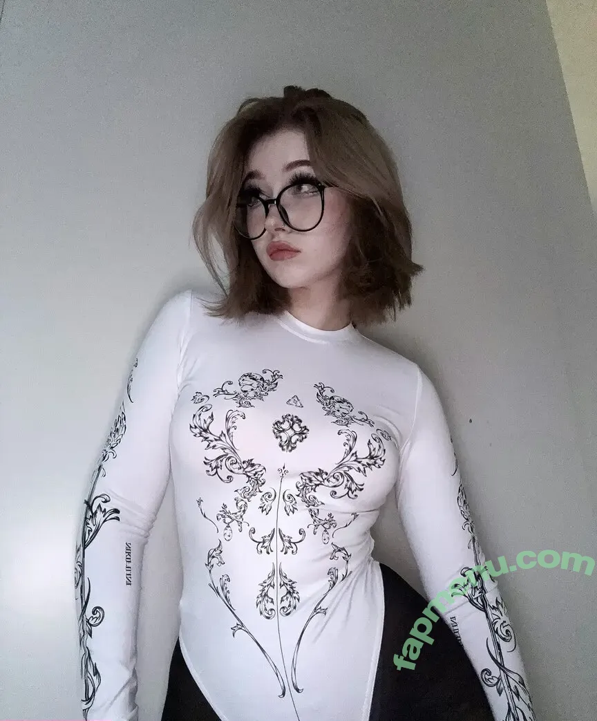 su_ga_r_ik nude photo #0079 (sugarsontop)