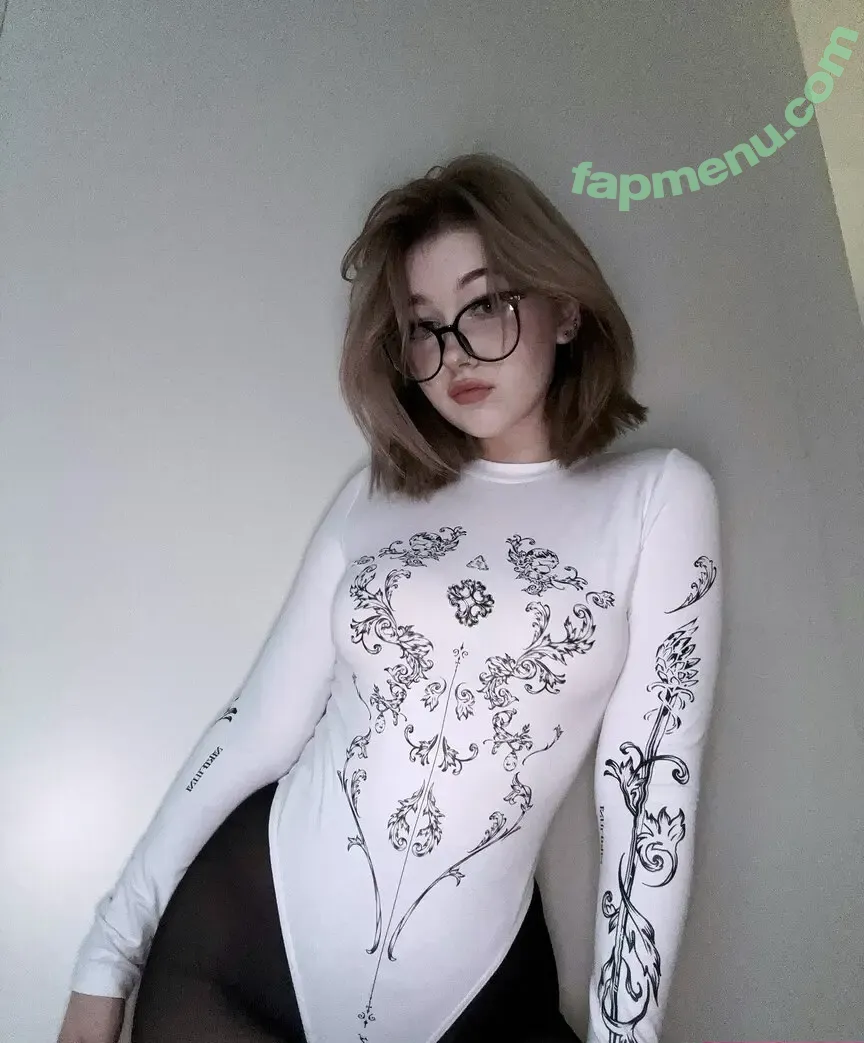 su_ga_r_ik nude photo #0080 (sugarsontop)