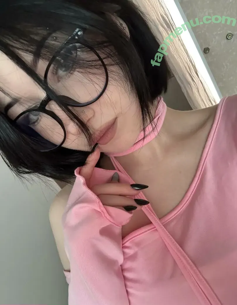 su_ga_r_ik nude photo #0192 (sugarsontop)