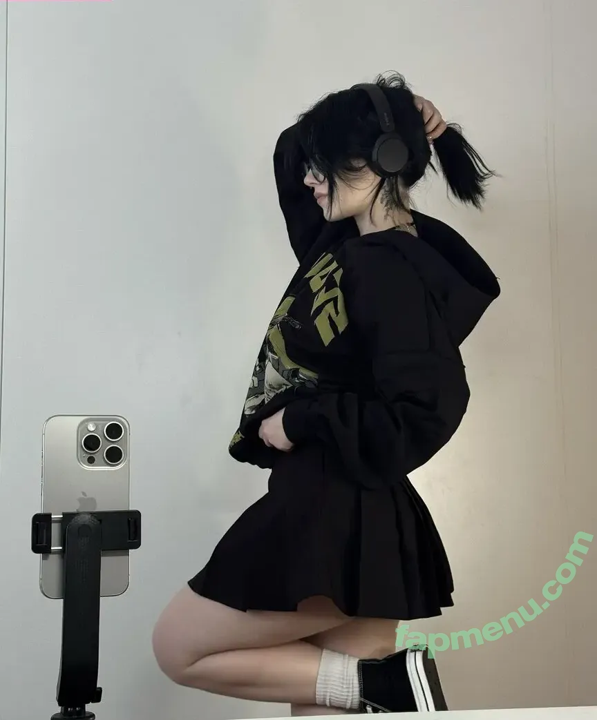 su_ga_r_ik nude photo #0204 (sugarsontop)