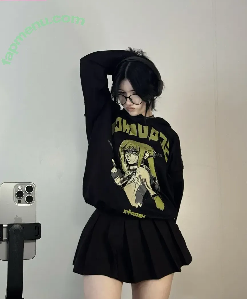 su_ga_r_ik nude photo #0206 (sugarsontop)