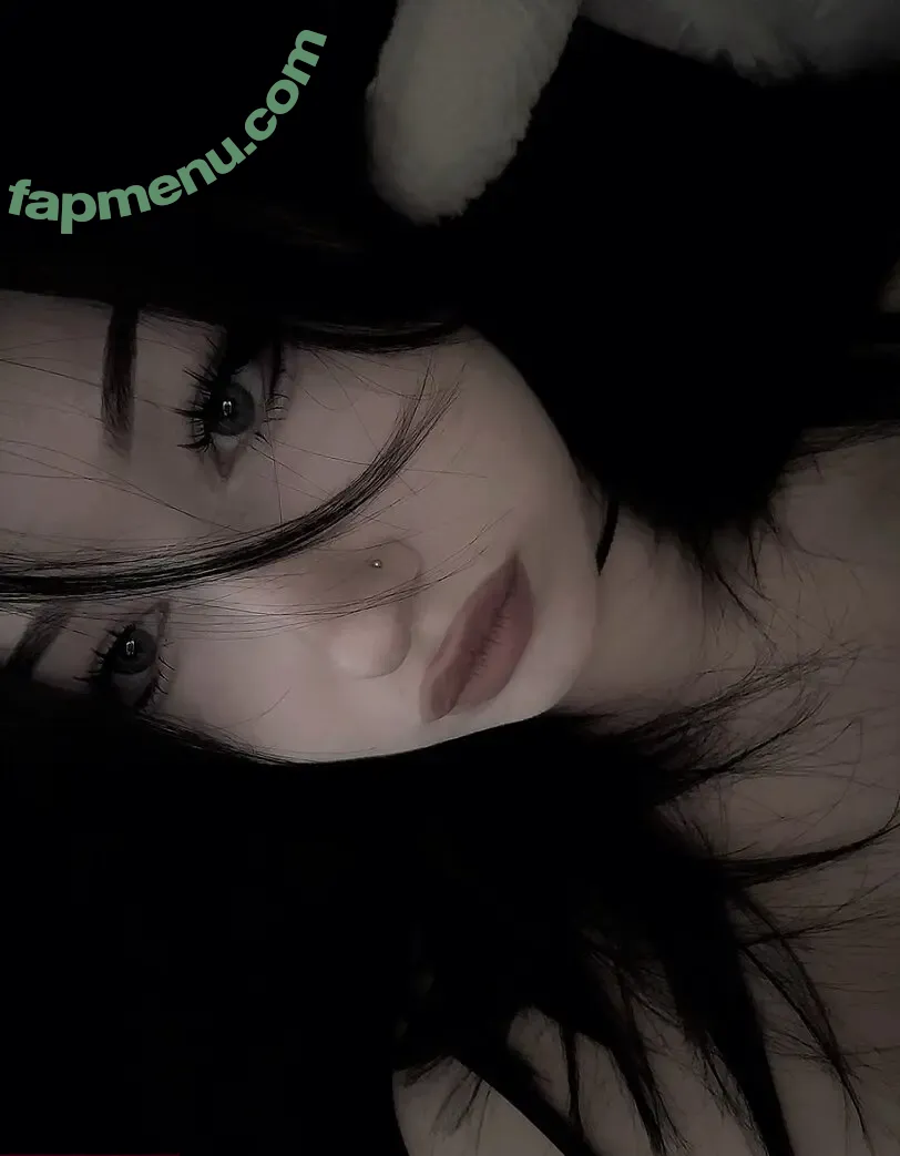 su_ga_r_ik nude photo #0221 (sugarsontop)