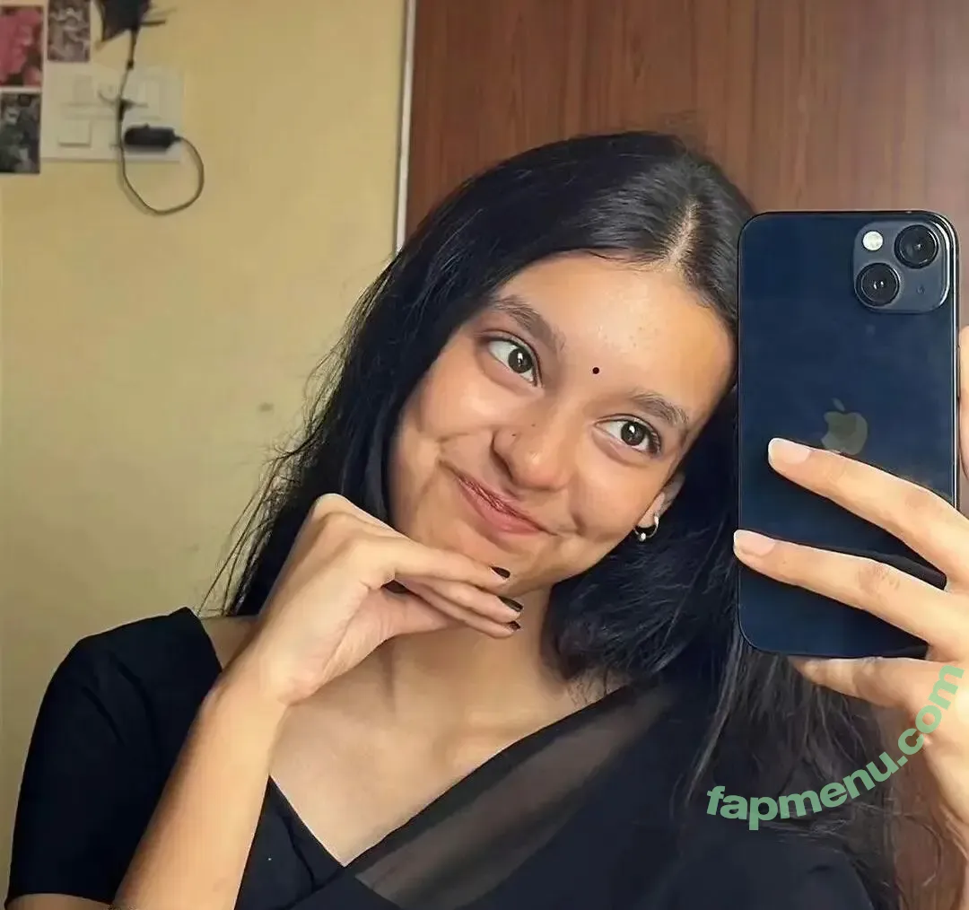 Subhashree Sahu nude photo #0002 (Subhashree Sahu)