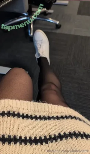 subnerdette / nylonneeds nude photo #0003