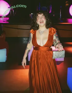 Subversivesocialite nude photo #0034