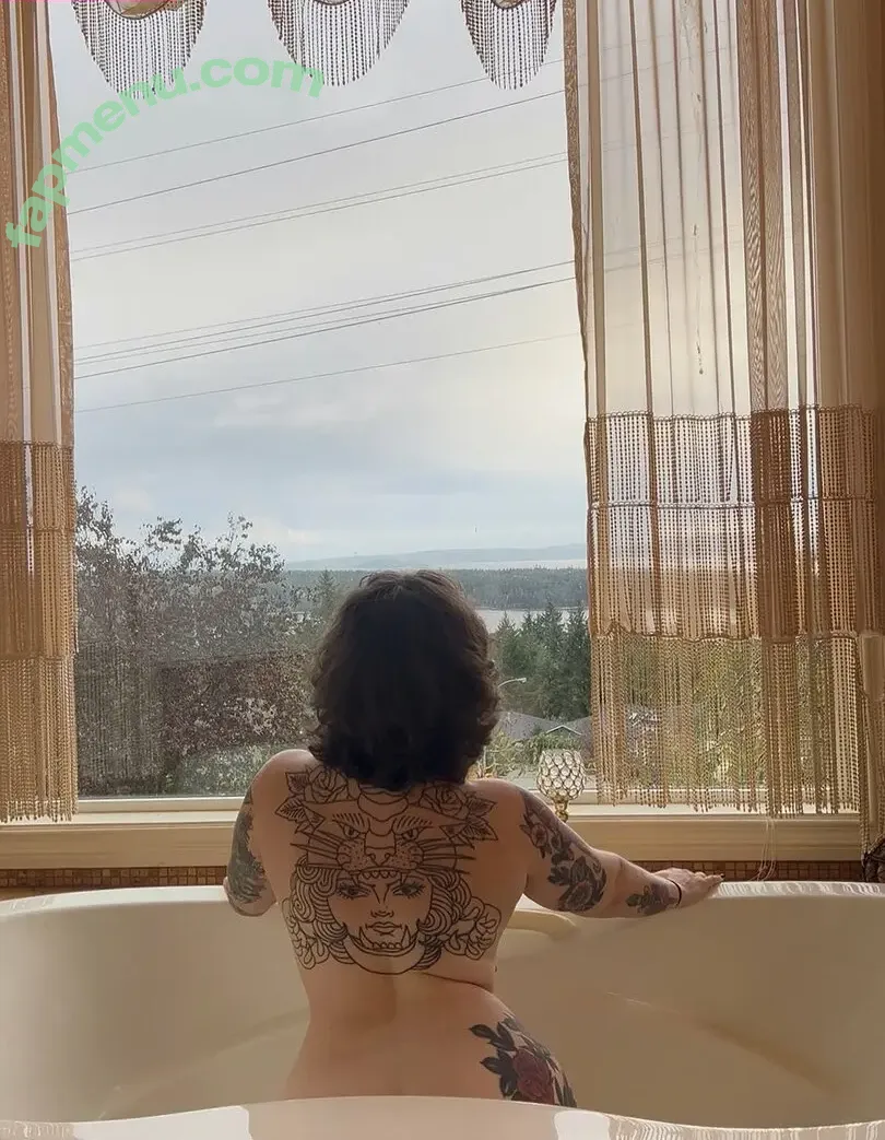 Subversivesocialite nude photo #0025 (Subversivesocialite)