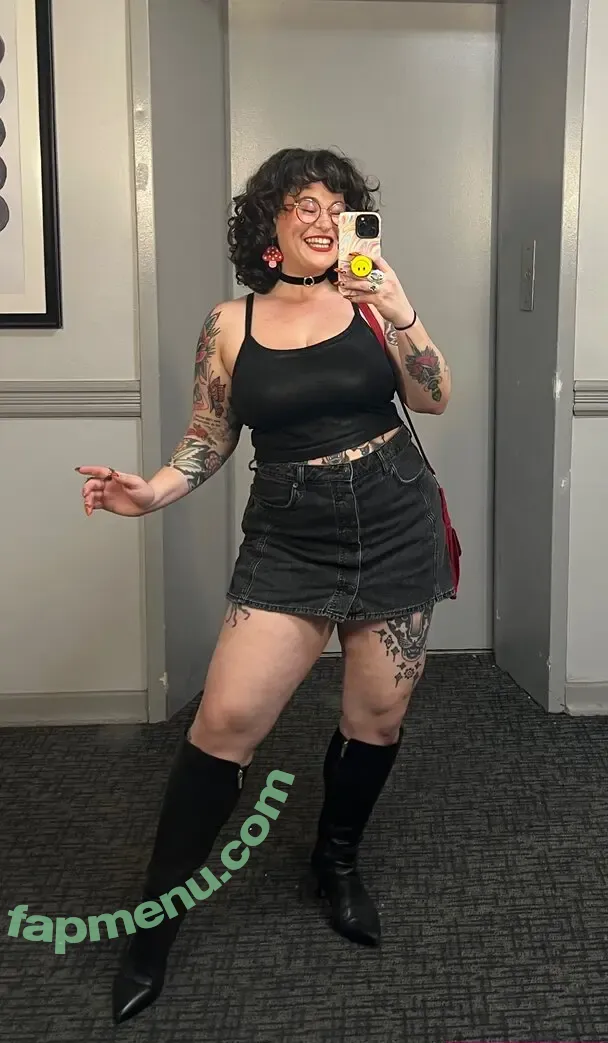 Subversivesocialite nude photo #0028 (Subversivesocialite)