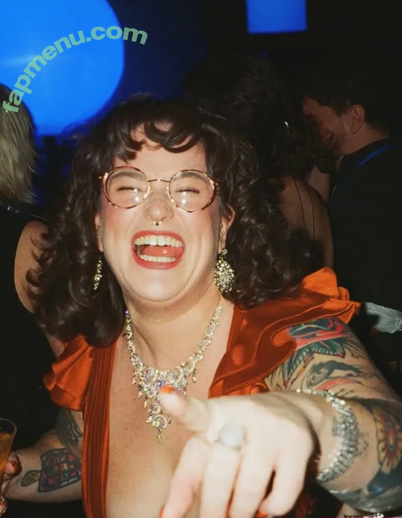 Subversivesocialite nude photo #0037 (Subversivesocialite)