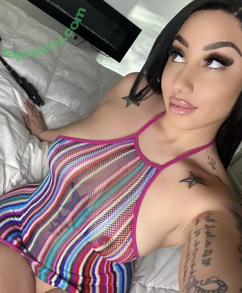 Subzerovixen nude photo #0064 (Subzerovixen)