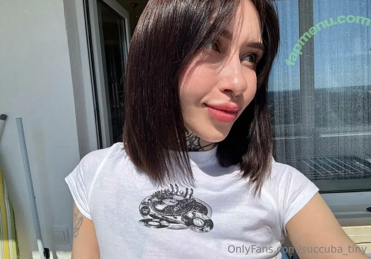 succuba_tinyy nude photo #0003 (_tinysea_)