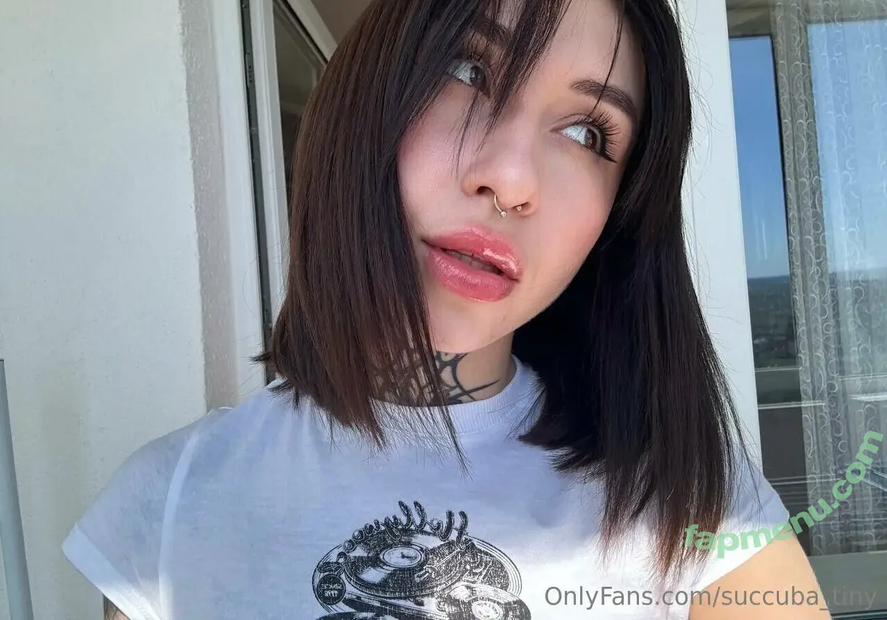 succuba_tinyy nude photo #0008 (_tinysea_)