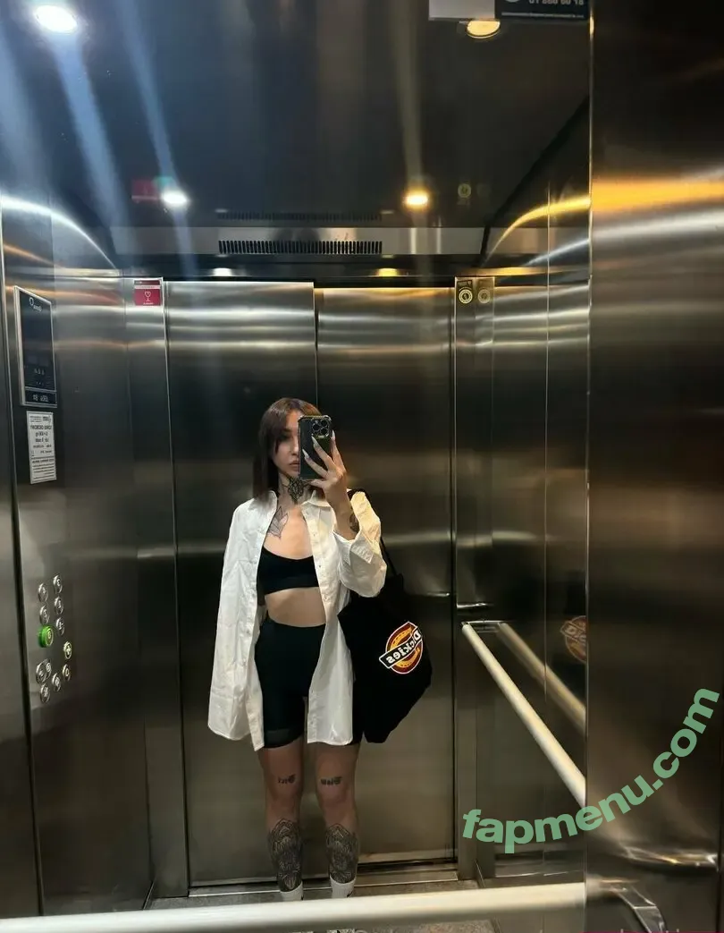 succuba_tinyy nude photo #0009 (_tinysea_)