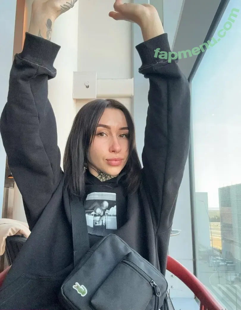 succuba_tinyy nude photo #0015 (_tinysea_)