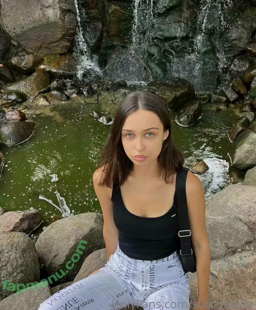 succubalife nude photo #0001 (itsascubalife4me)