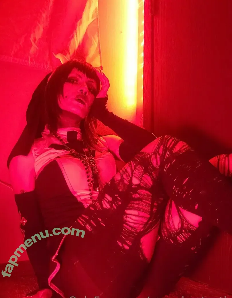 succubusteeth nude photo #0008 (succubusteeth)