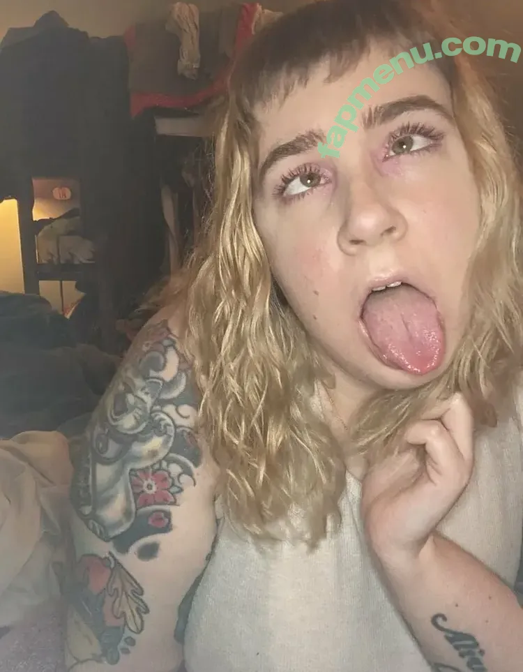 succubusty666 nude photo #0005 (itsaprilmarie)