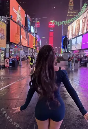 suchakylie / akayuwu nude photo #0031