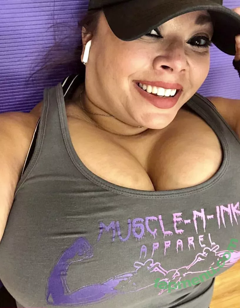 SueAnn nude photo #0135 (onlysusans / sueann_1973 / sueann_sunshine)