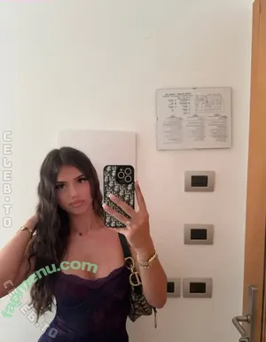 suela.ez / suela.ez1 nude photo #0048