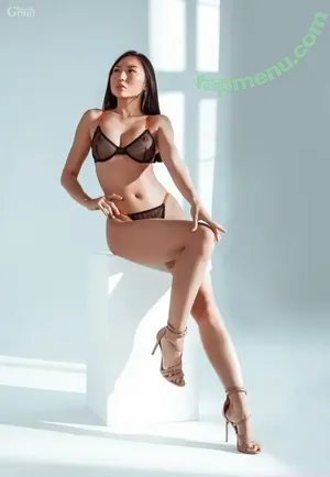 suelina / despicable_quart / lily69 / lina_xena / suelinaa / your_asia nude photo #0129