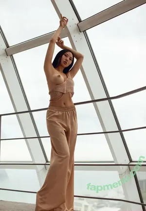 suelina / despicable_quart / lily69 / lina_xena / suelinaa / your_asia nude photo #0181