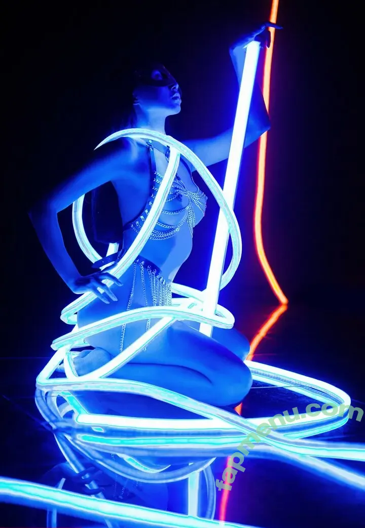 suelina nude photo #0219 (despicable_quart / lily69 / lina_xena / suelinaa / your_asia)