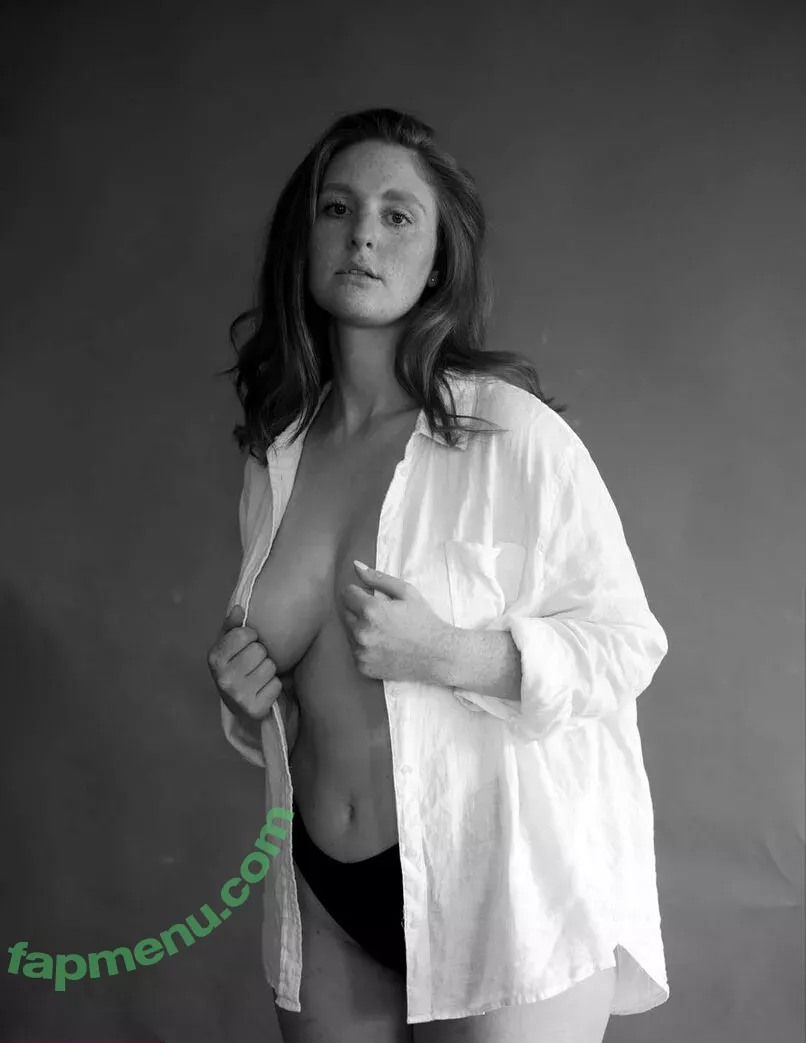 suesses.rot nude photo #0014 (juliamia_official / suesses_rot)