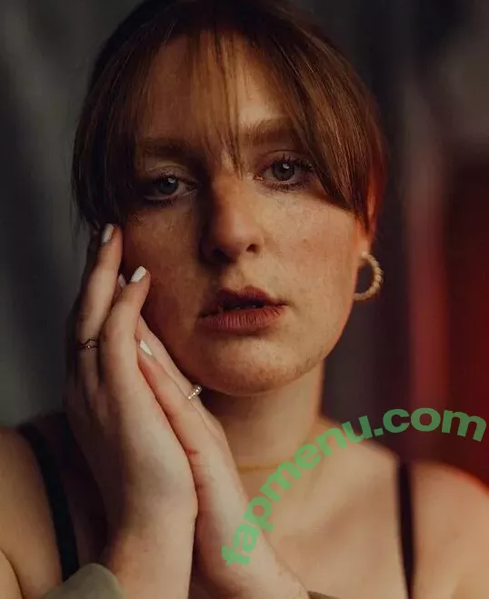 suesses.rot nude photo #0024 (juliamia_official / suesses_rot)