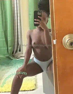  nude photo #0004