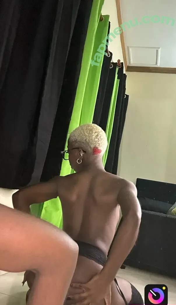 suga.antz nude photo #0064 (That Girl AB / suga..antz)