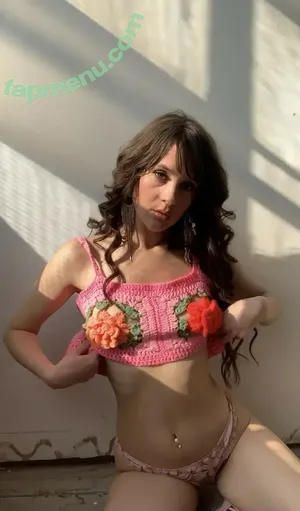 Sugar Boogerz / Laurel Driskill / Quiet Creative ASMR / qweensativa / sugar_boogerz / user nude photo #0057