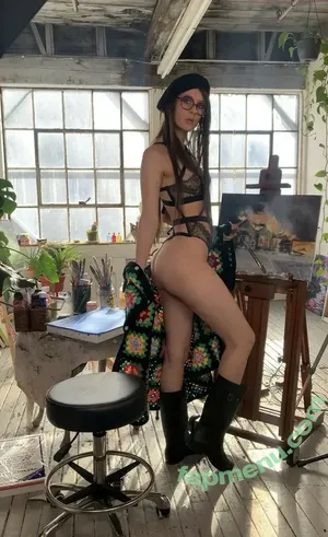 Sugar Boogerz / Laurel Driskill / Quiet Creative ASMR / qweensativa / sugar_boogerz / user nude photo #0205